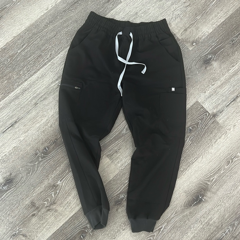 Figs scrubs jogger